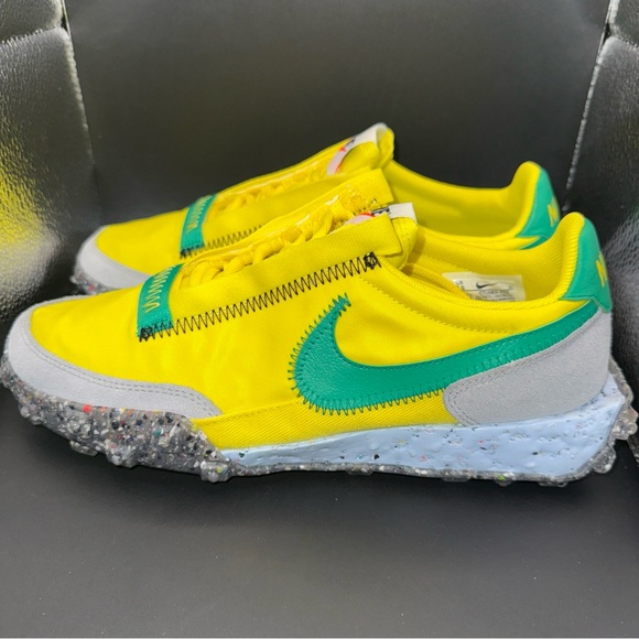Size 7.5 - Nike Waffle Racer Crater Yellow Strike Roma Green Wmns, Clean, No Box - Picture 2 of 10